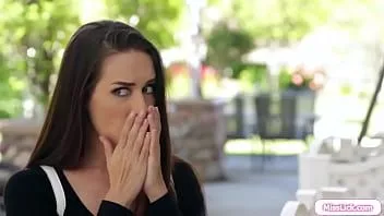 play Anak tiri dijilat oleh ibu tiri yang asslick