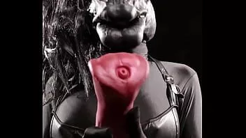 Odtwórz Hermafrodyta anthro koń masturbuje się i bawi swoimi ogromnymi cyckami i tyłkiem