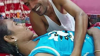 播放 Uttaran20- 两对青少年情侣在公路旅行中性交 火辣性感比基尼乡村女孩 xxx 色情四人性爱