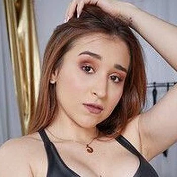 Bintang porno Leela Moon